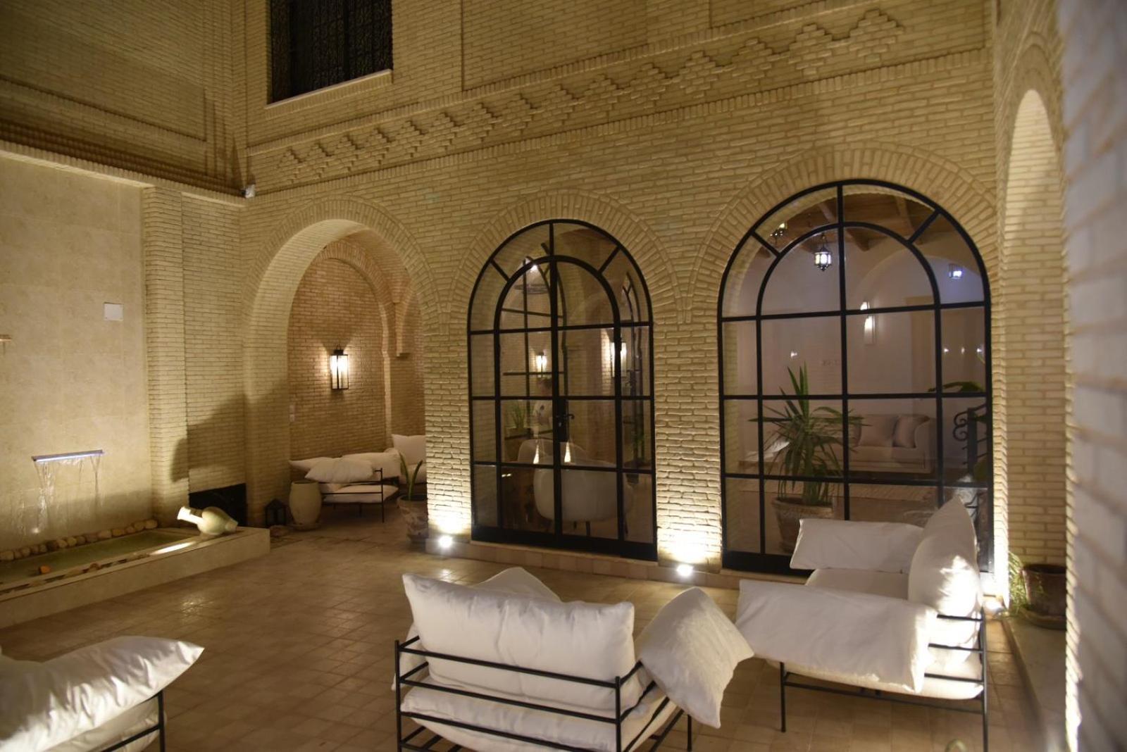 Dar Fatima Bed & Breakfast Тозьор Екстериор снимка